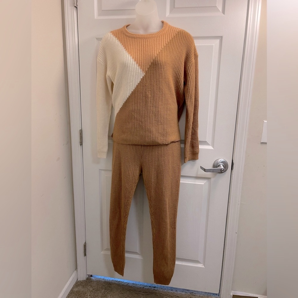 Colorblock Sweater Legging Set- Taupe - Picture 5 of 5
